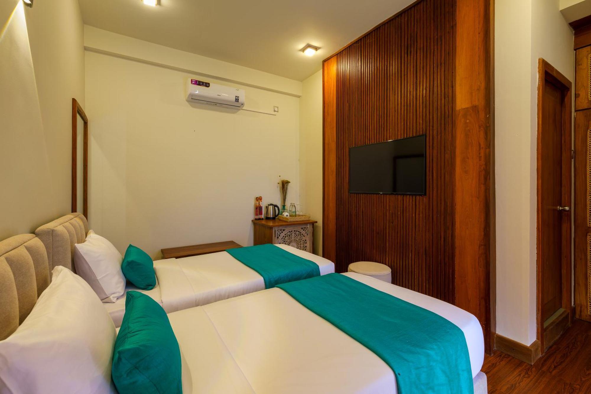 Majentra Ella Hotel Quarto foto